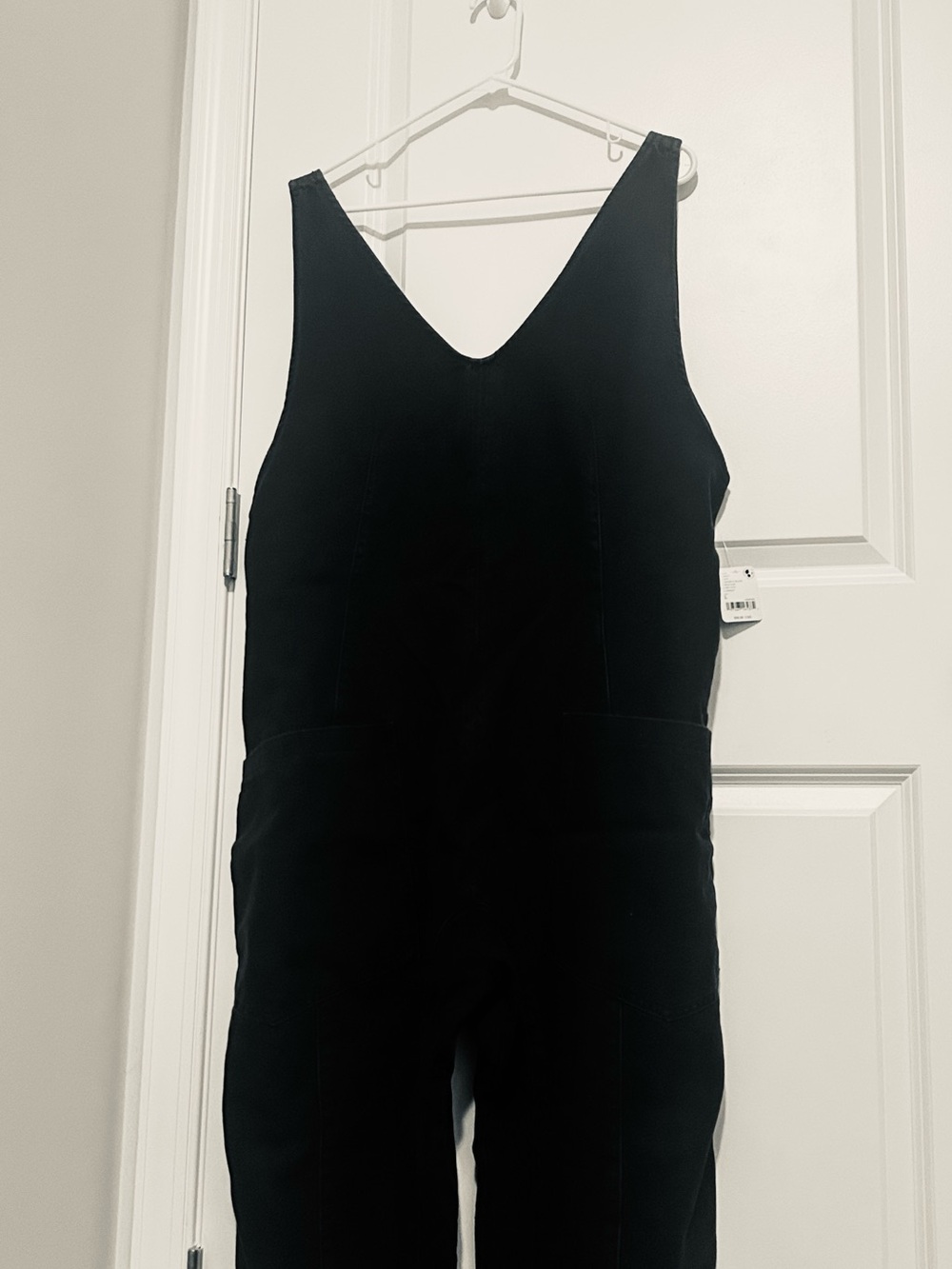 Free People Black V-Neck Sleeveless Jumpsuit